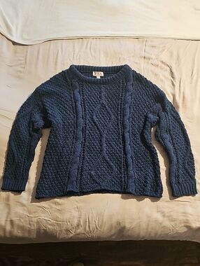 Textured Cable Crewneck Sweater in Navy - Women